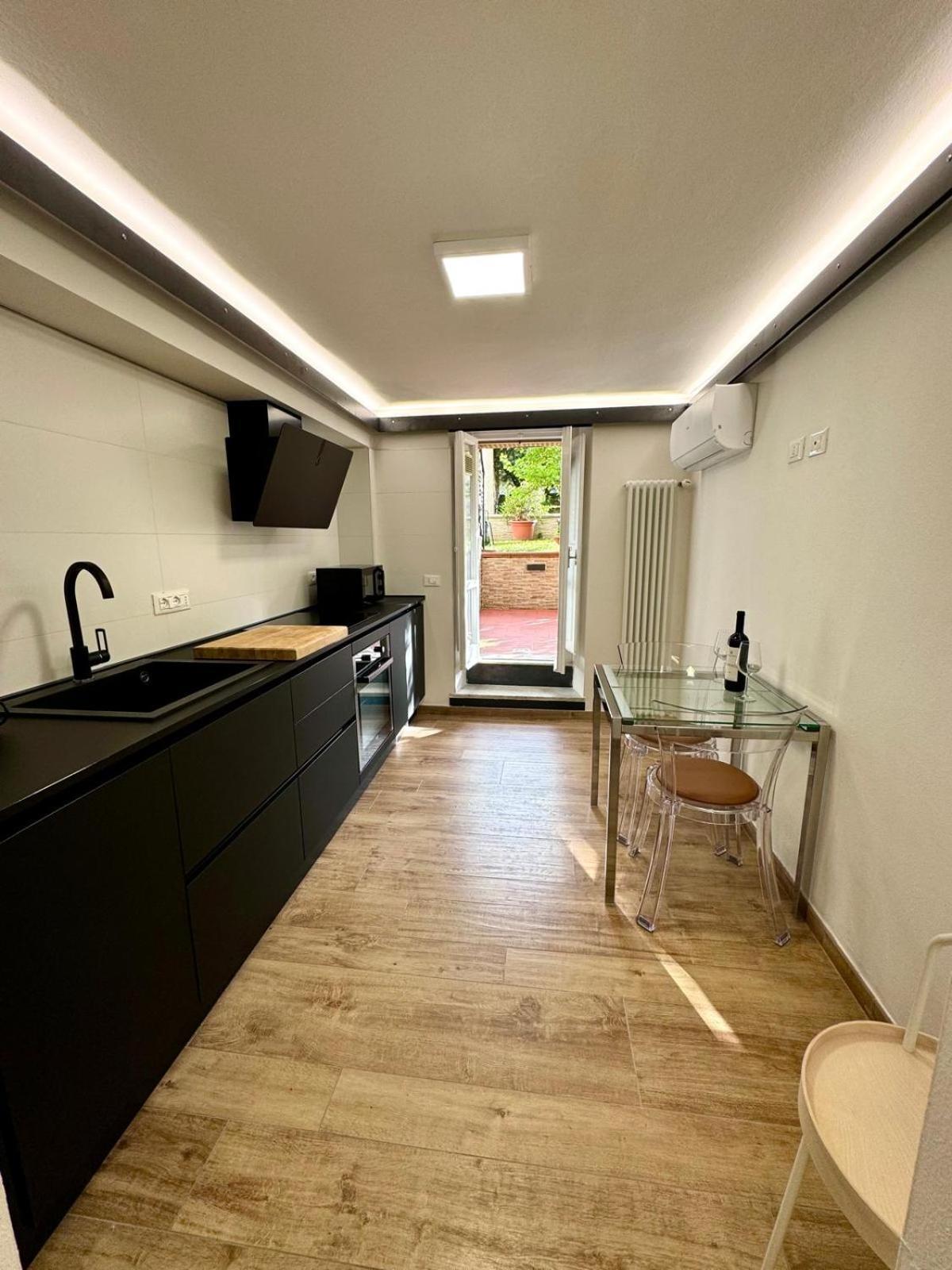 La Casa Di Grace Lägenhet Florens Exteriör bild