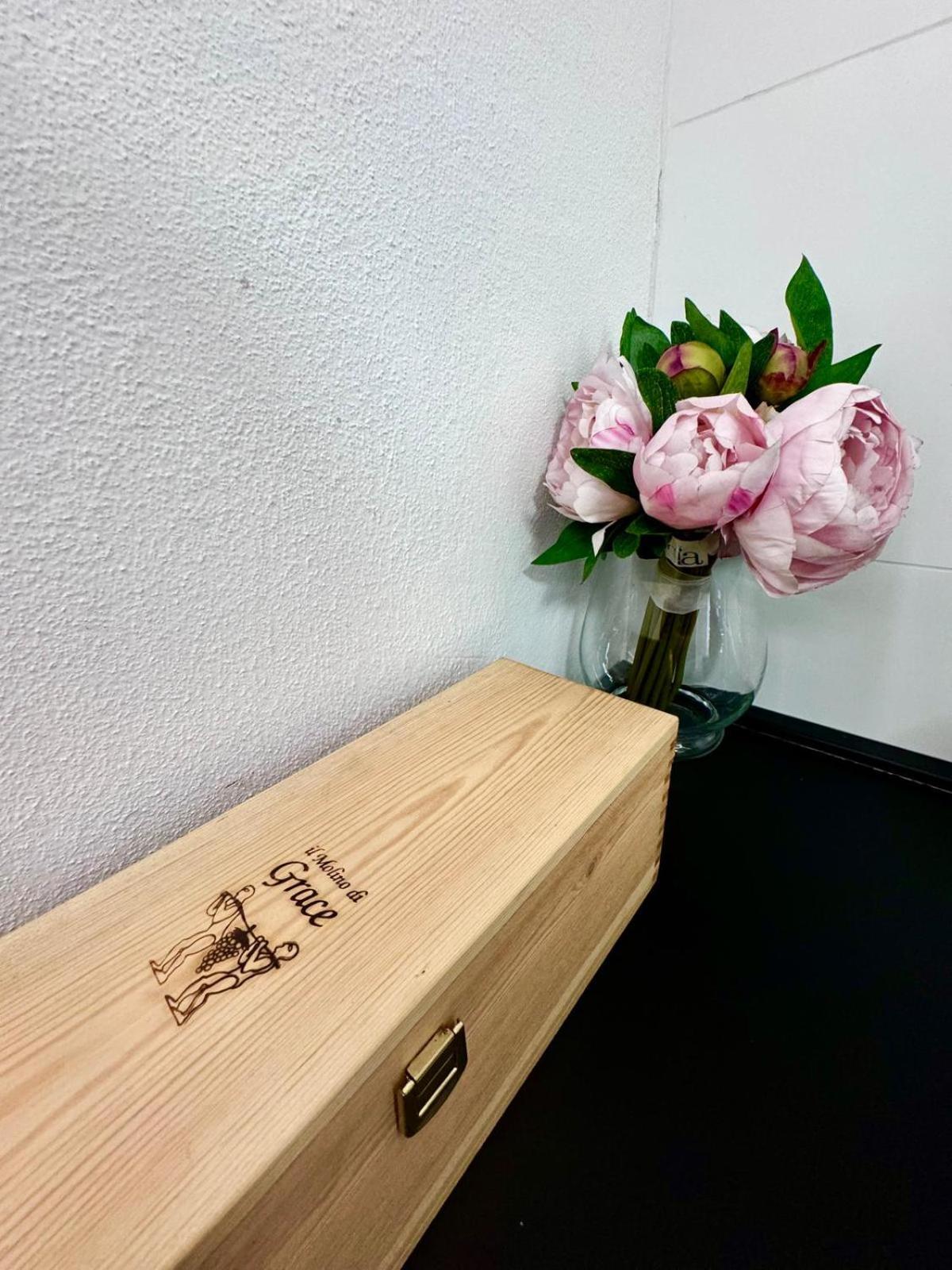 La Casa Di Grace Lägenhet Florens Exteriör bild